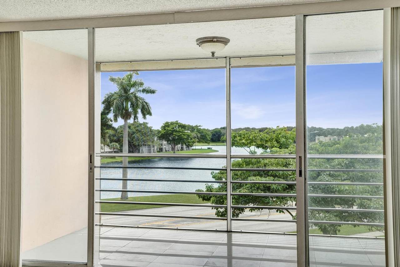 9480 Tangerine Place - Photo 1
