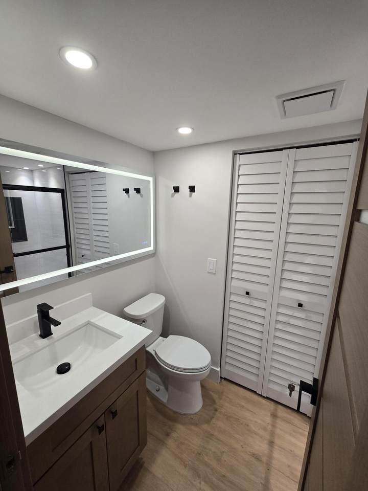https://bt-photos.global.ssl.fastly.net/beaches/1280_boomver_1_B26072231-2.jpg