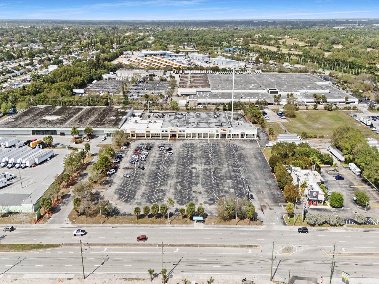 839 Congress Avenue - Photo 1