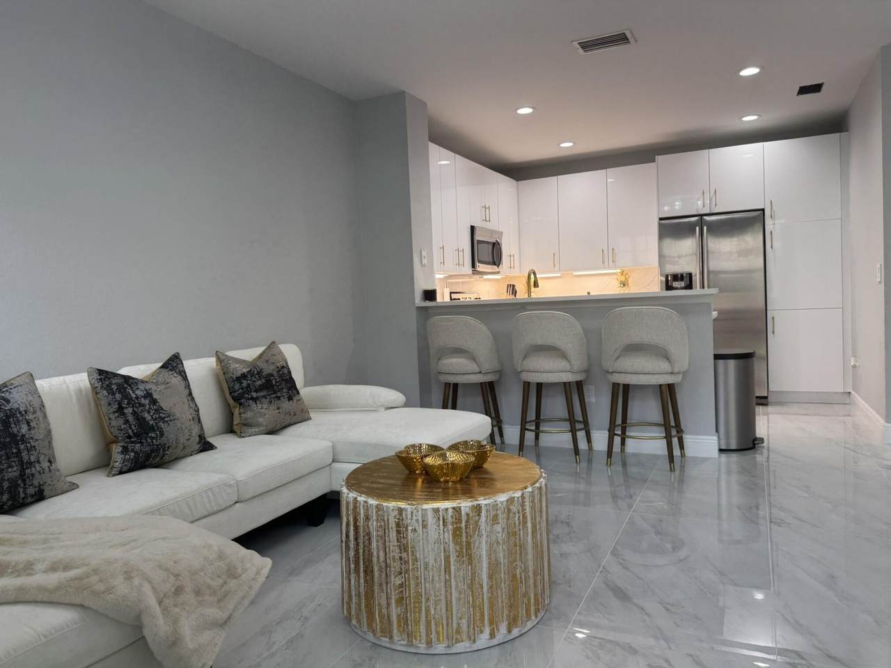 115 Longport Circle - Photo 1