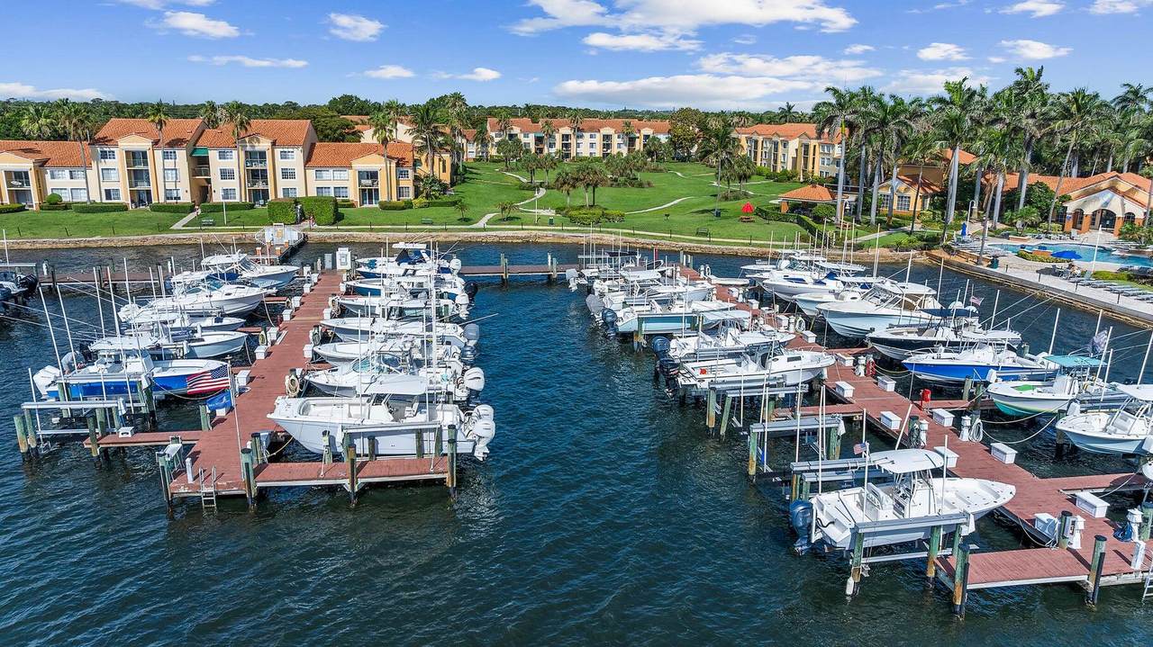 103 Yacht Club Way - Photo 1