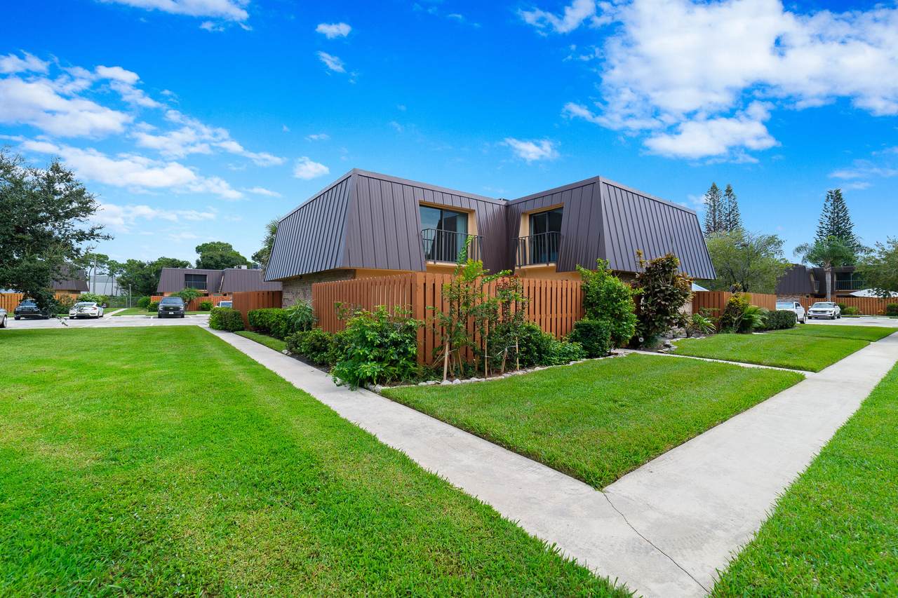 5793 Windsong Lane - Photo 1