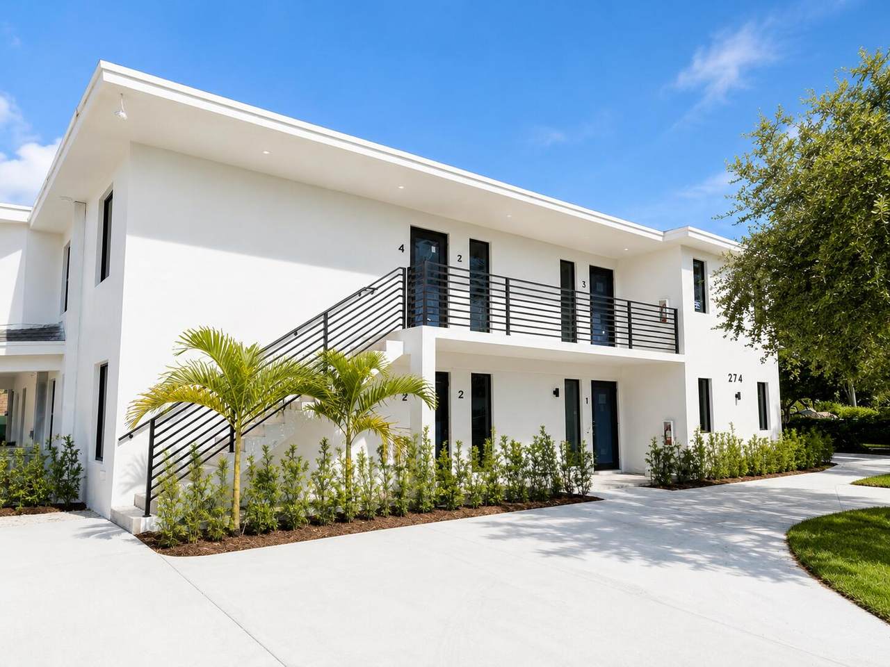 274 9th Avenue - Photo 1