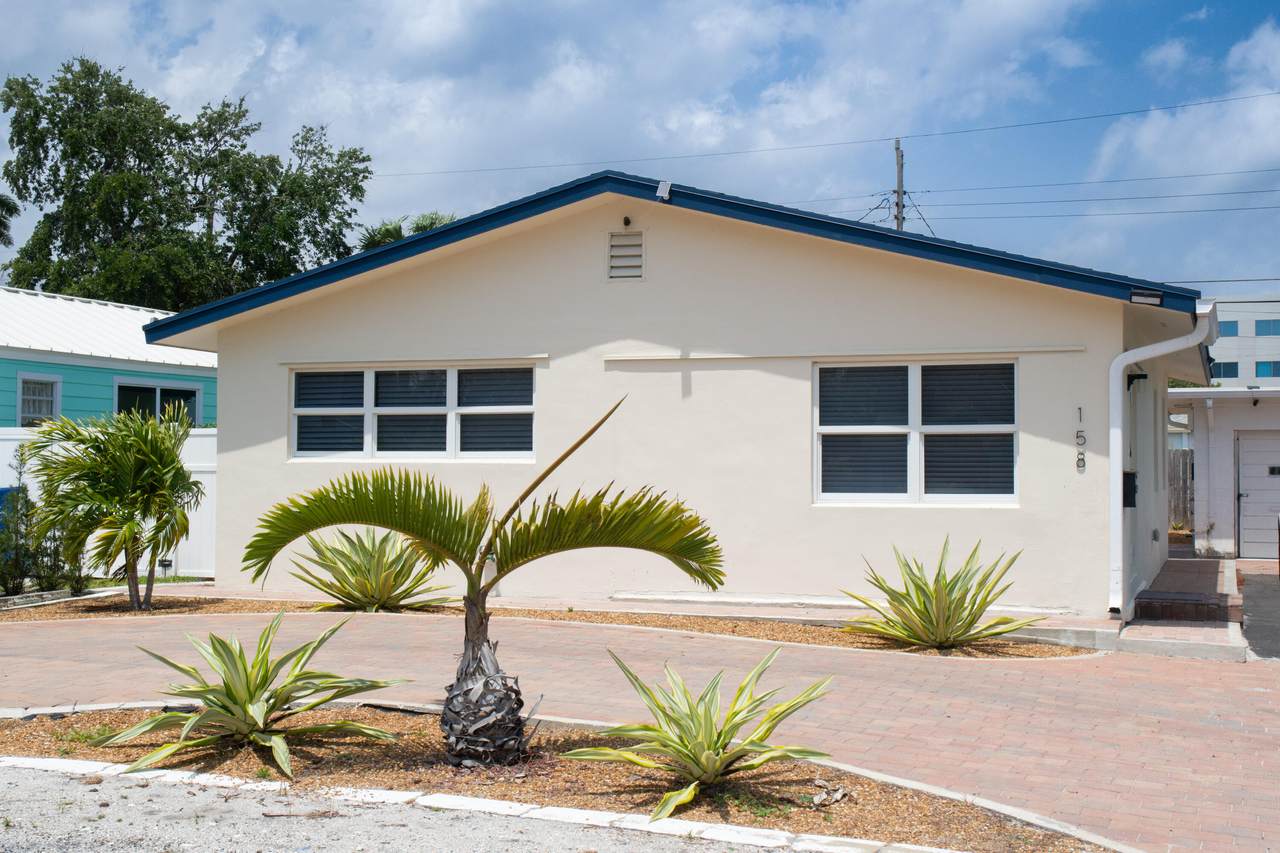 158 23rd Street - Photo 1