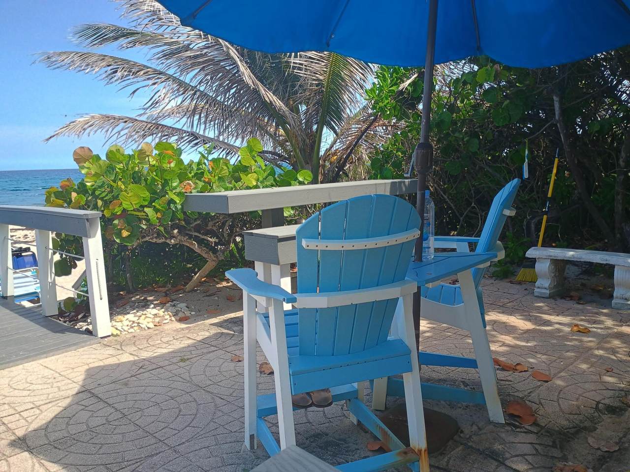 https://bt-photos.global.ssl.fastly.net/beaches/1280_boomver_1_B26079255-2.jpg
