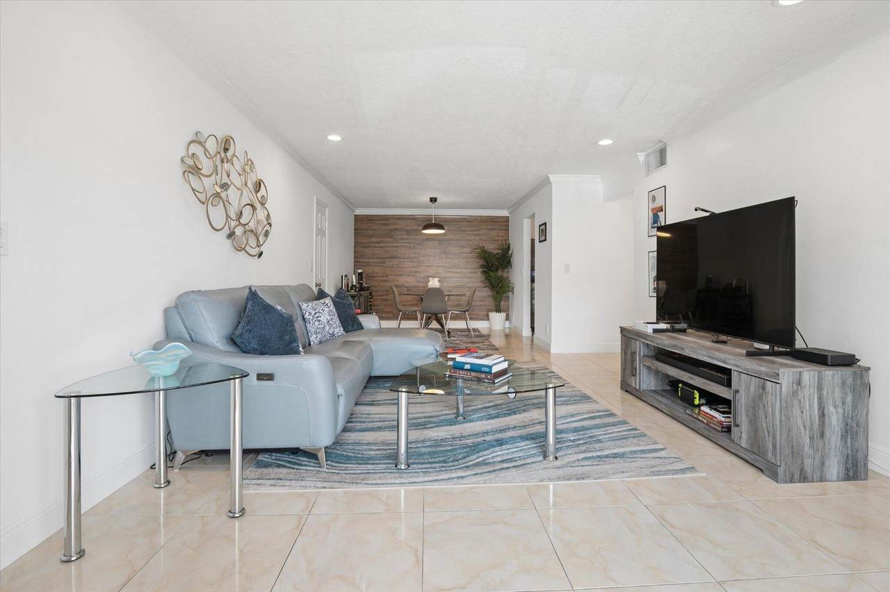 6287 Bay Club Drive - Photo 1