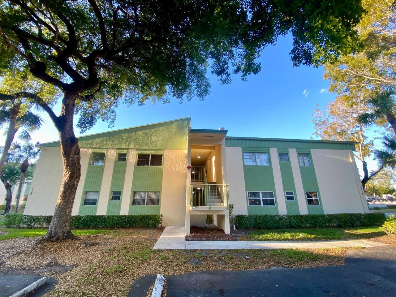 4140 90th Avenue - Photo 1