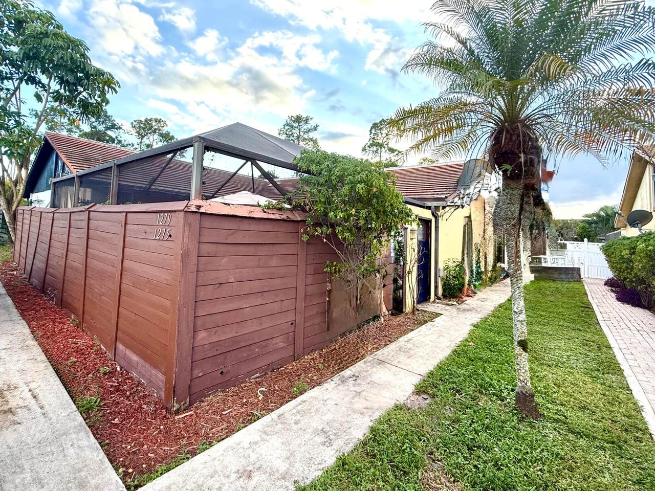 1275 Periwinkle Place - Photo 1