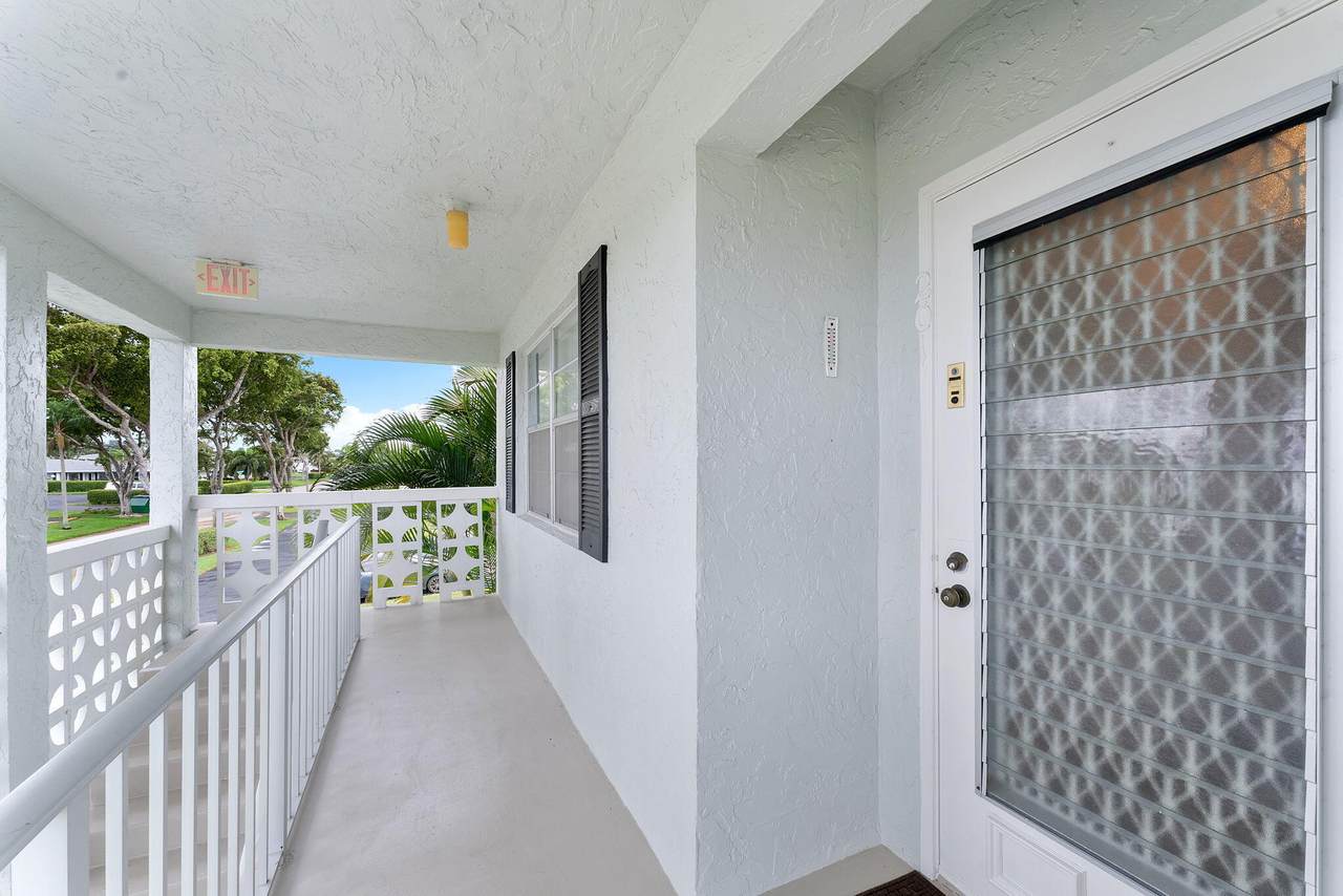 2401 Del Aire Boulevard - Photo 1