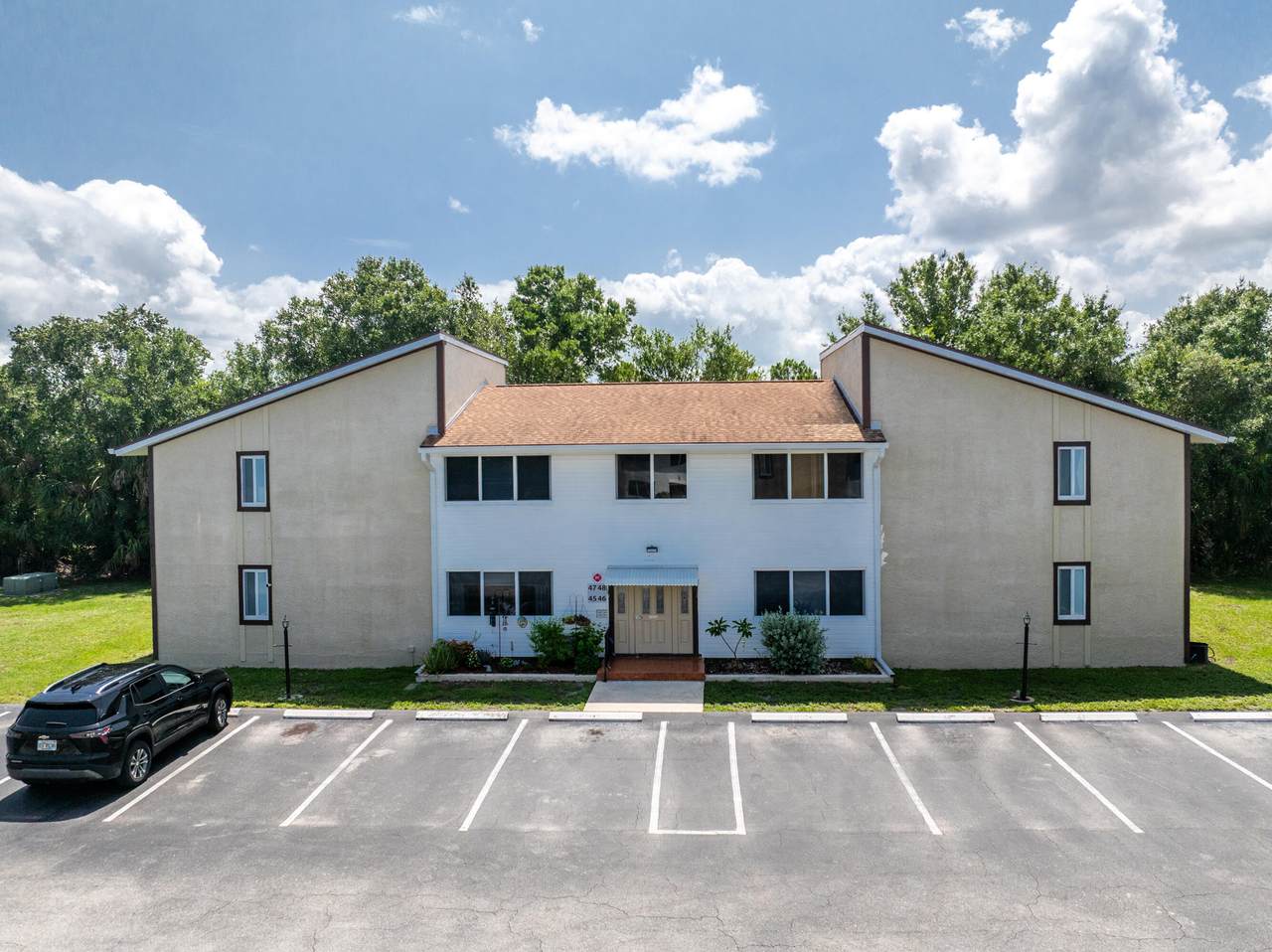 22481 Westchester Boulevard - Photo 1