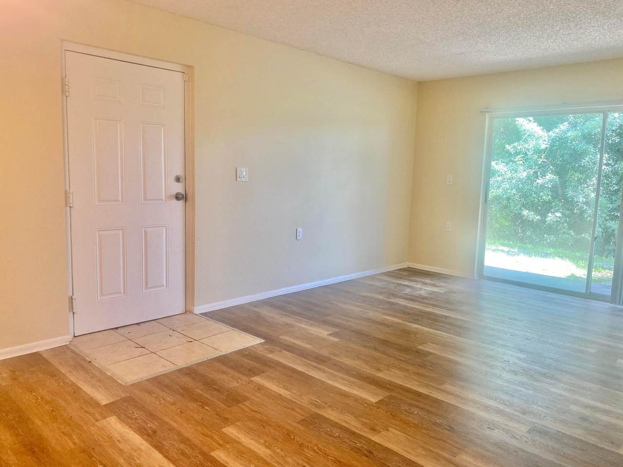 1200 Lake Victoria Drive - Photo 1