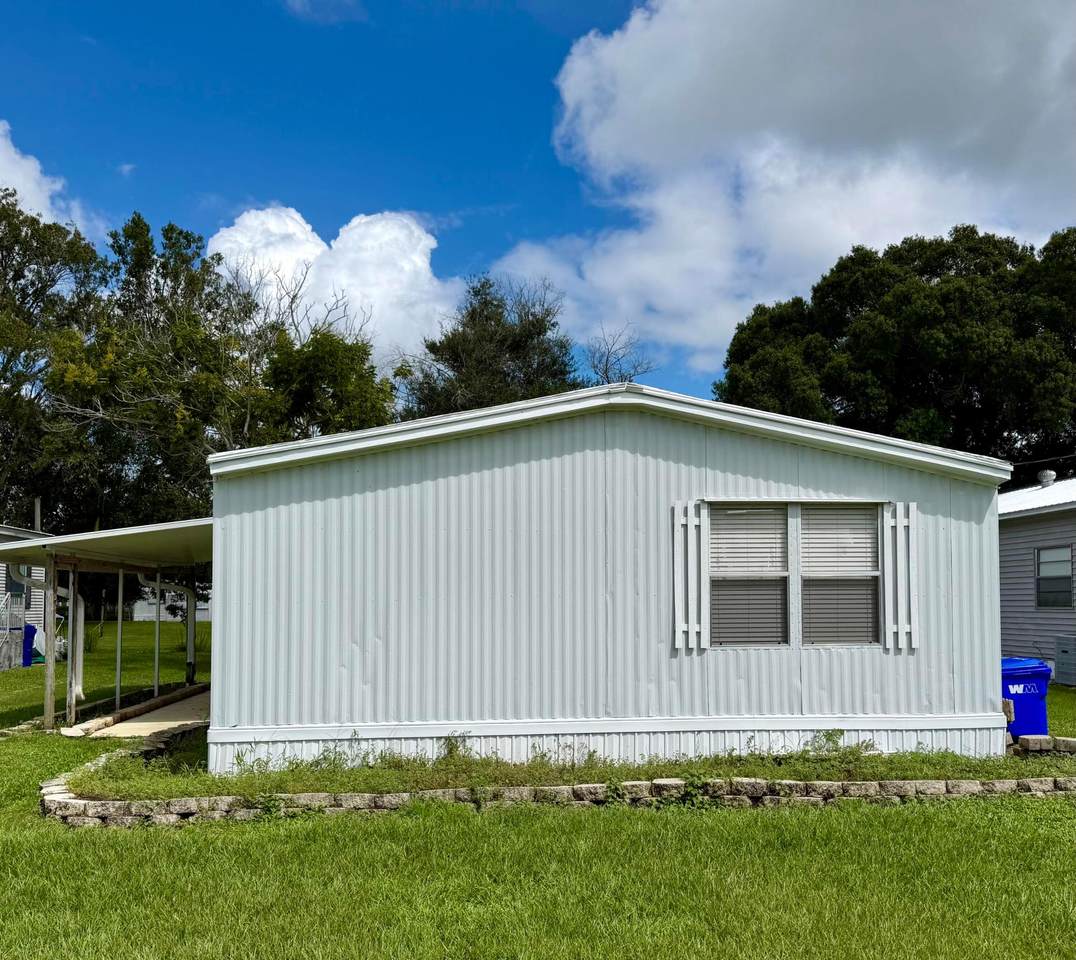 405 8TH Street - Photo 1