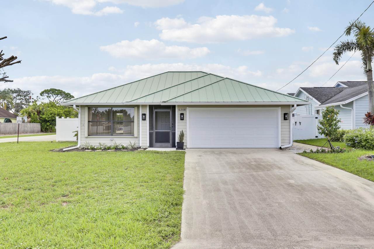 6208 Michael Street - Photo 1