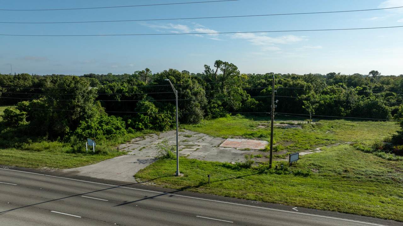 6016 Us-27 - Photo 1