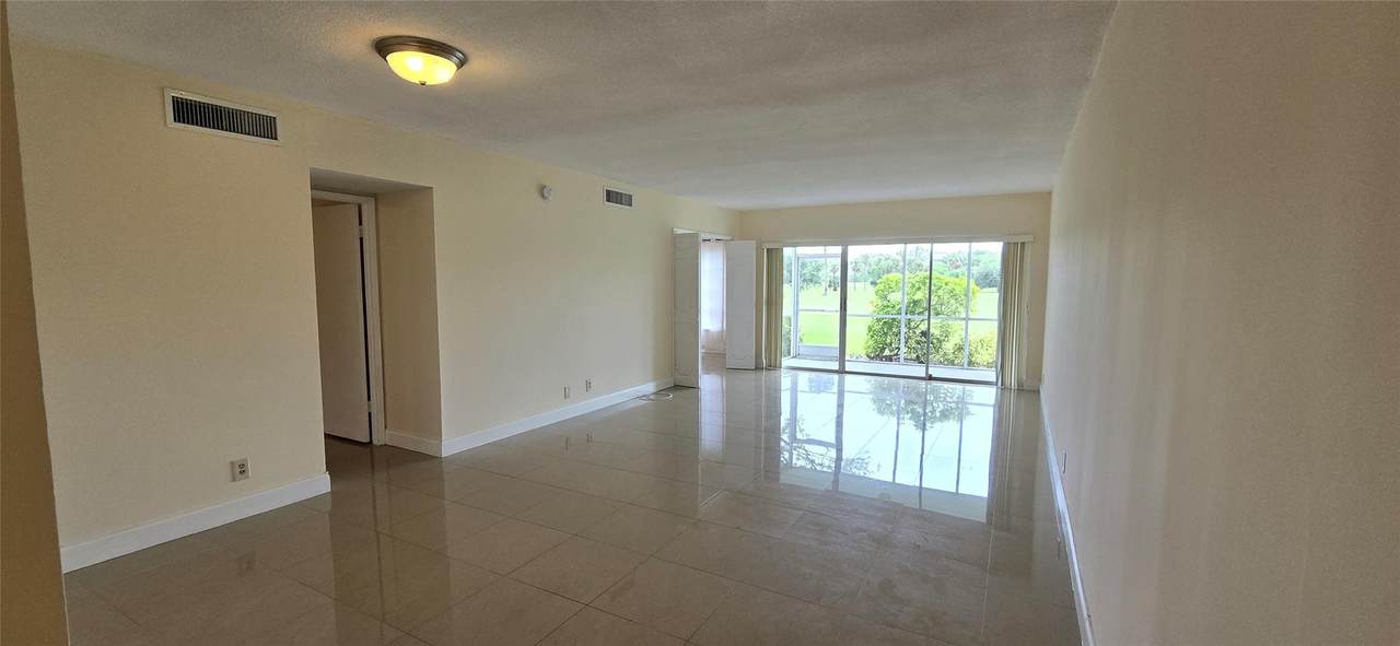 2950 Palm Aire Drive - Photo 1