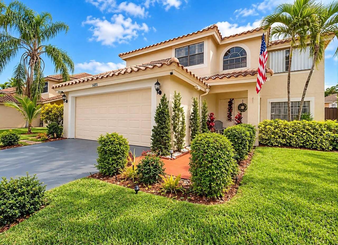 1431 87TH Way - Photo 1