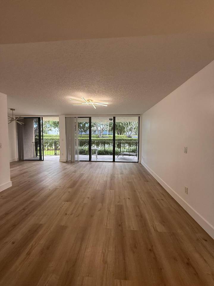 859 Jeffery Street - Photo 1