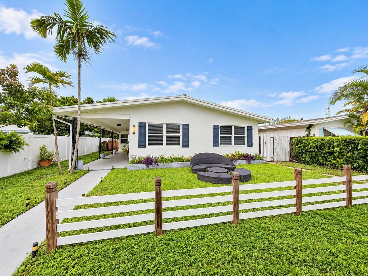 131 19th Avenue - Photo 1