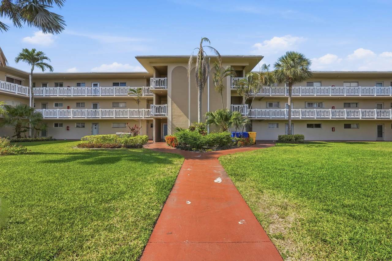 2606 Garden Drive - Photo 1