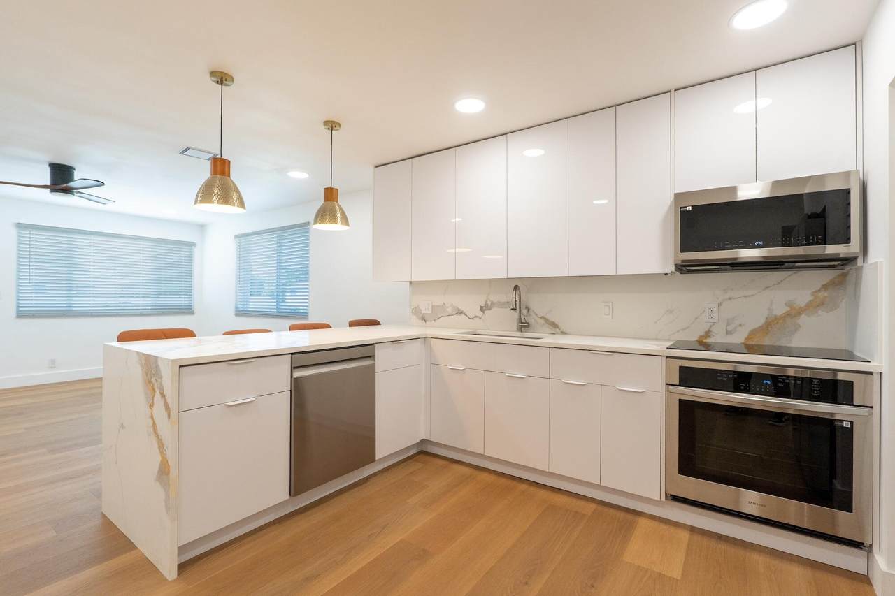 2175 56TH Street - Photo 1