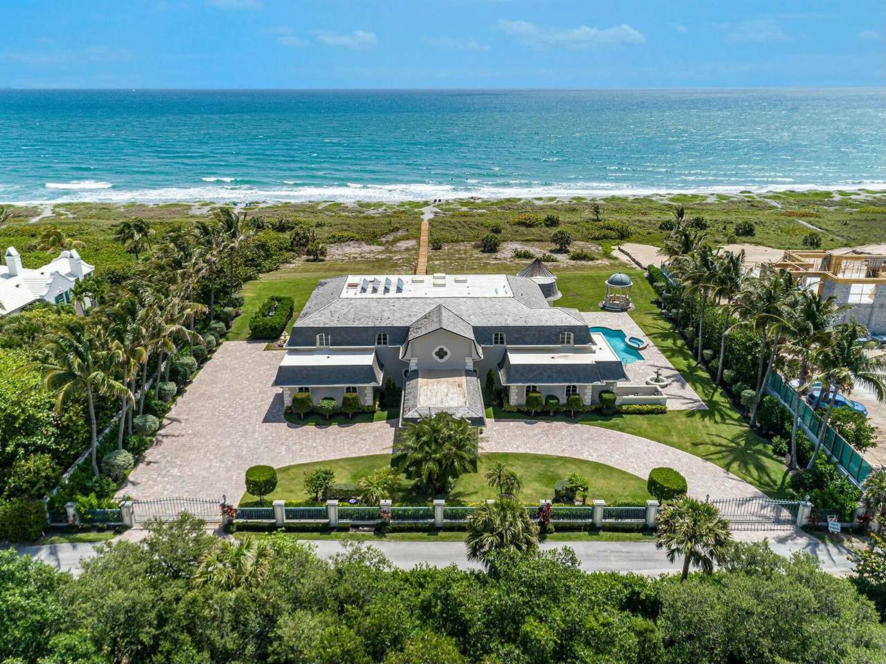 477 Beach Road - Photo 1