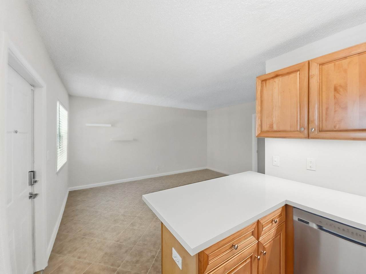 2660 8TH Avenue - Photo 1