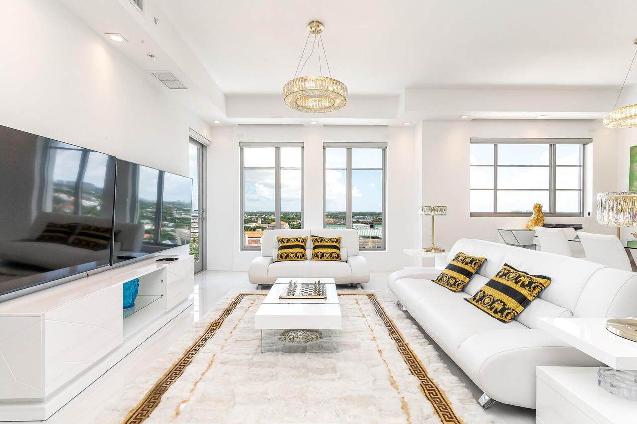 155 Boca Raton Road - Photo 1