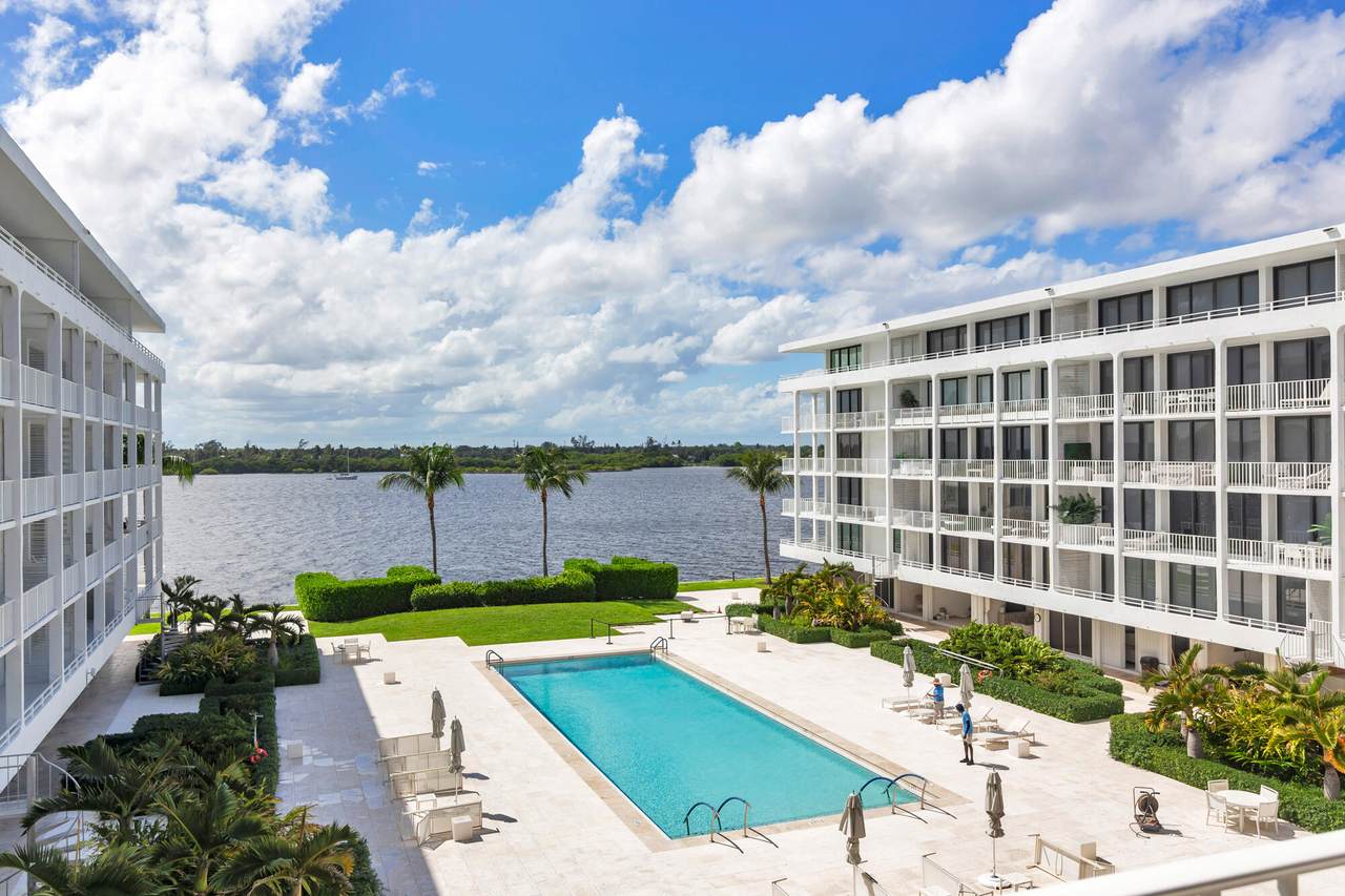 2784 Ocean Boulevard - Photo 1