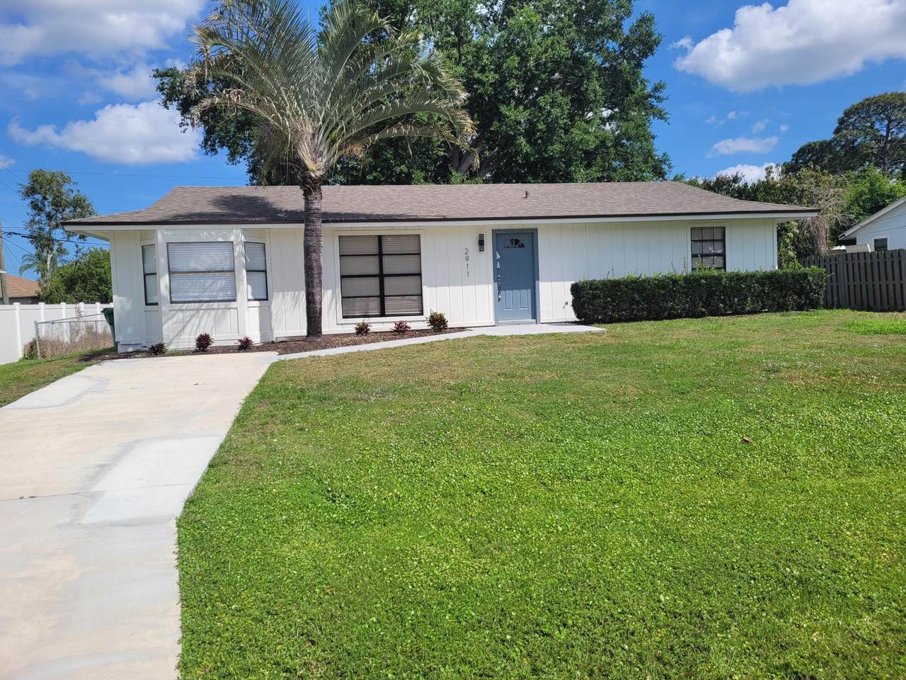 2911 Lucerne Street - Photo 1