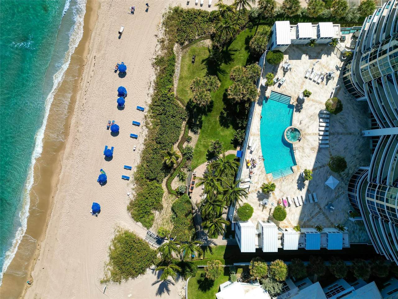 https://bt-photos.global.ssl.fastly.net/beaches/1280_boomver_1_B26081606-2.jpg