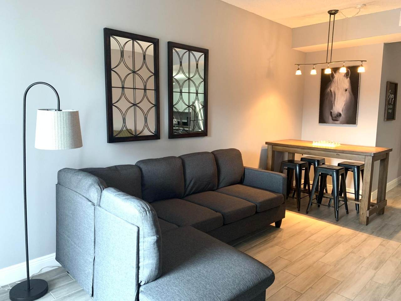 2040 Greenview Shores Boulevard - Photo 1