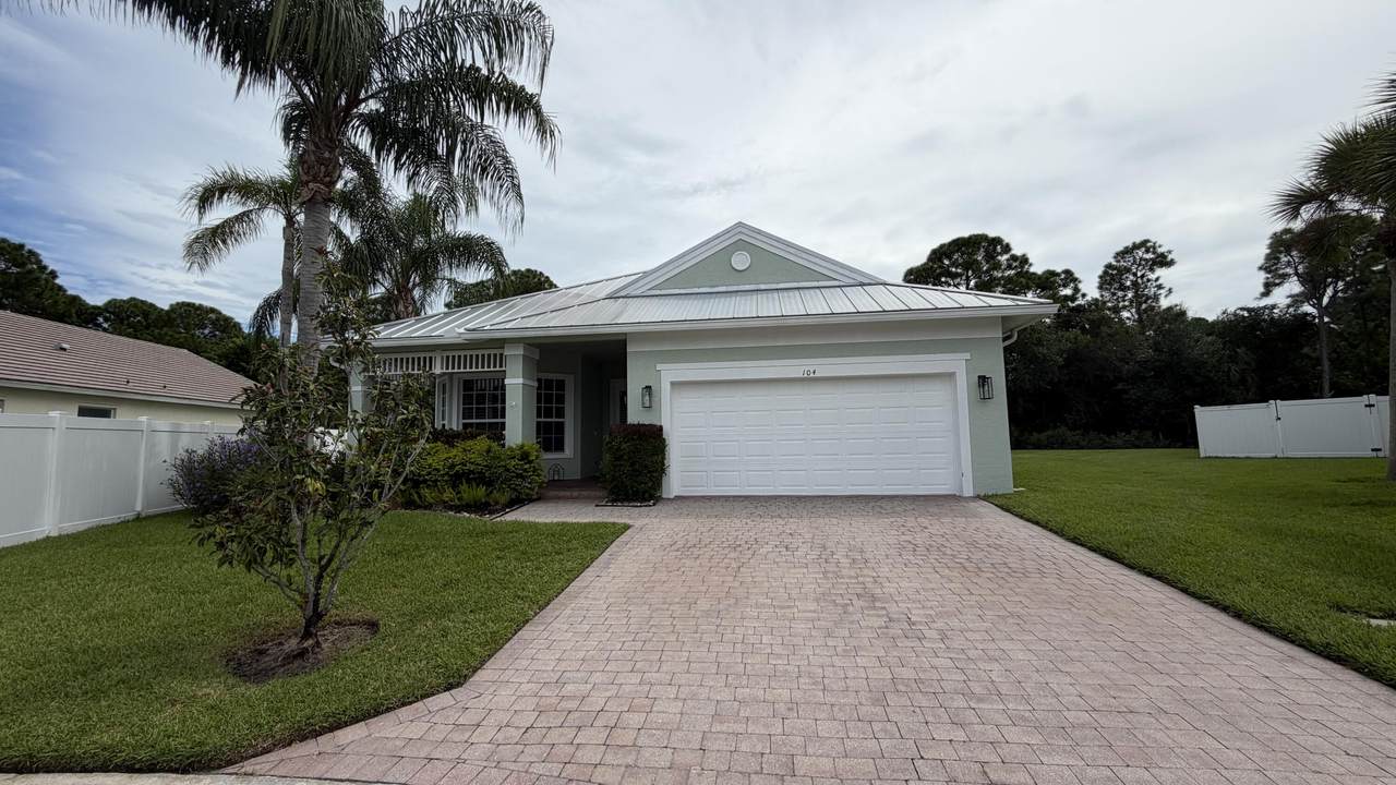 104 Pleasant Grove Way - Photo 1