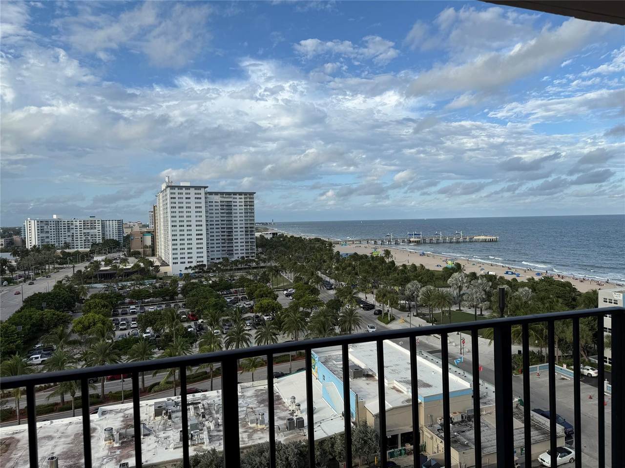 https://bt-photos.global.ssl.fastly.net/beaches/1280_boomver_1_B26082173-2.jpg