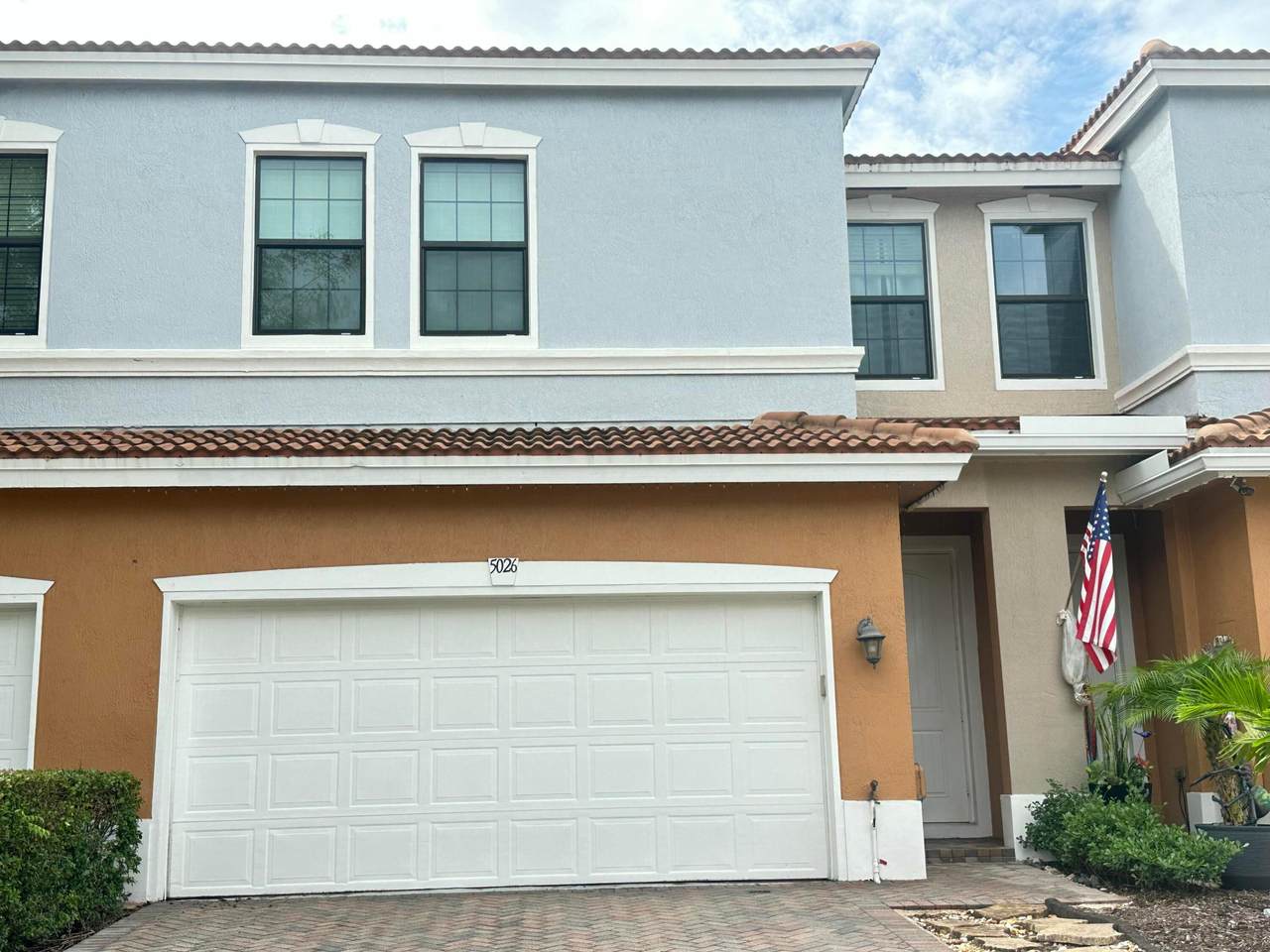 5026 Astor Circle - Photo 1