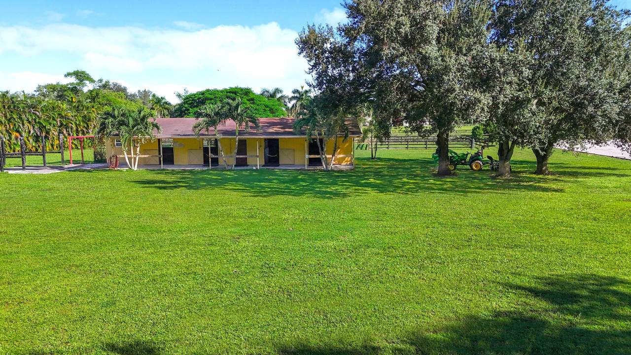 16693 Deer Path Lane - Photo 1