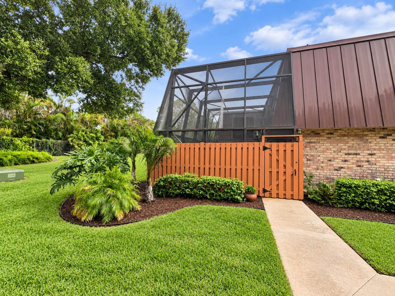 5913 Windsong Lane - Photo 1
