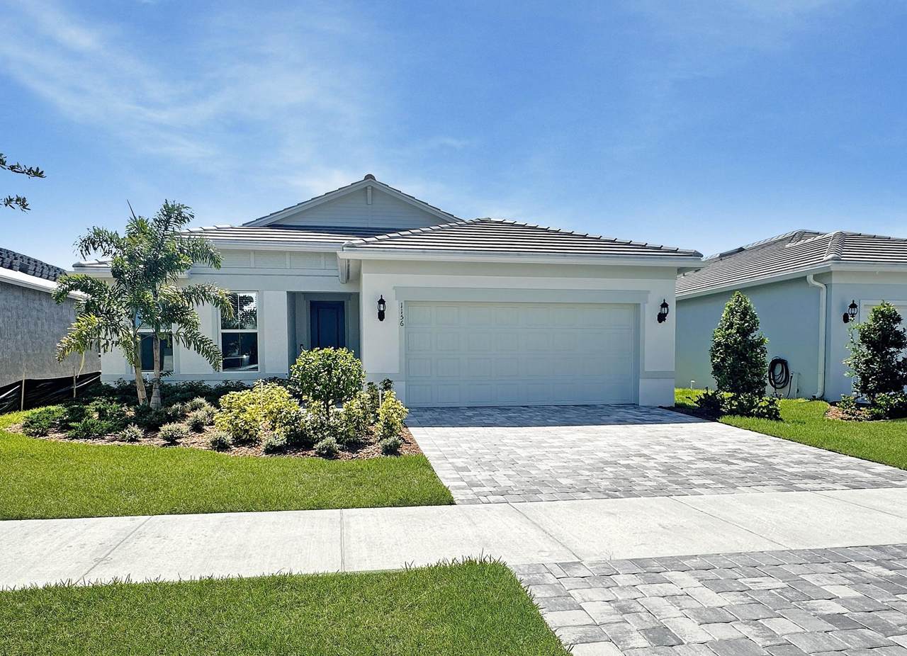 1156 Haven Circle - Photo 1