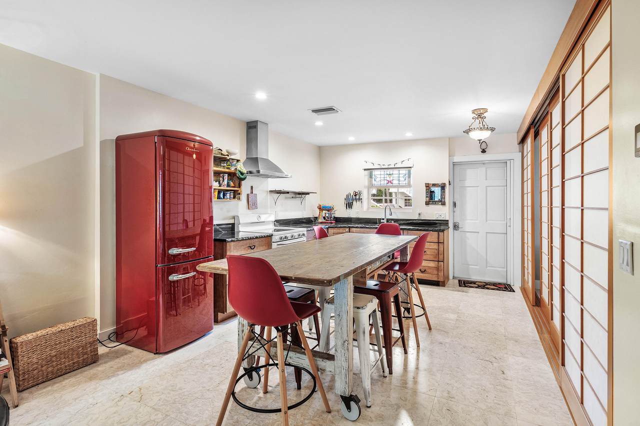 5505 Ocean Boulevard - Photo 1