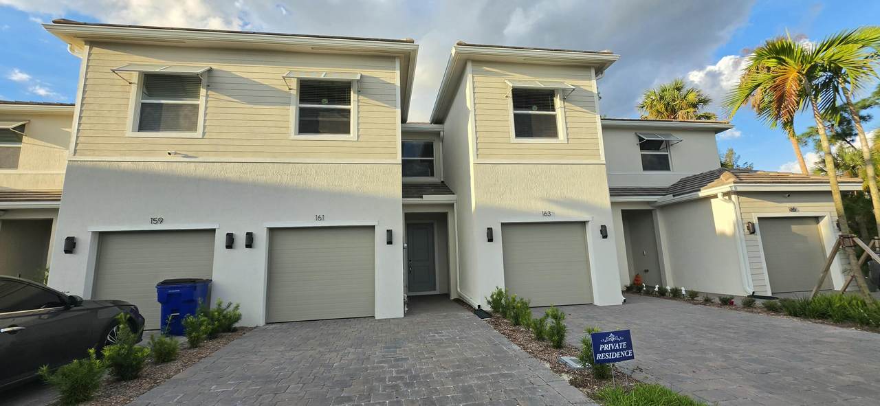 161 Lakeside Landing Court - Photo 1