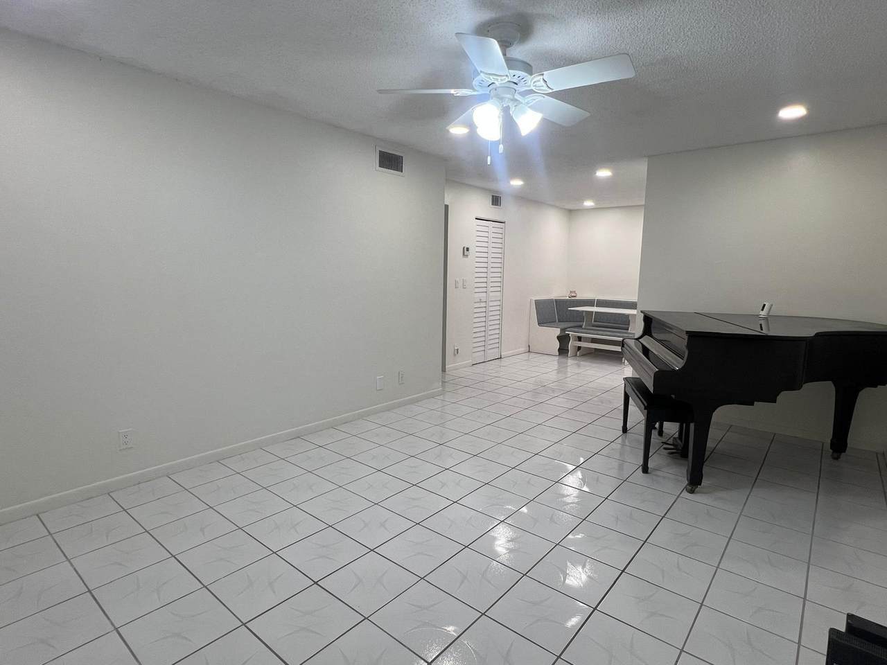 3294 104TH Avenue - Photo 1