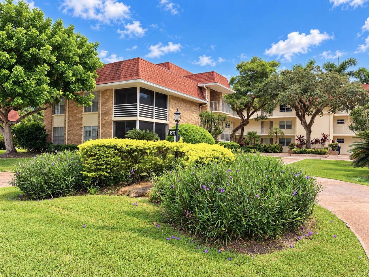 5510 Tamberlane Circle - Photo 1