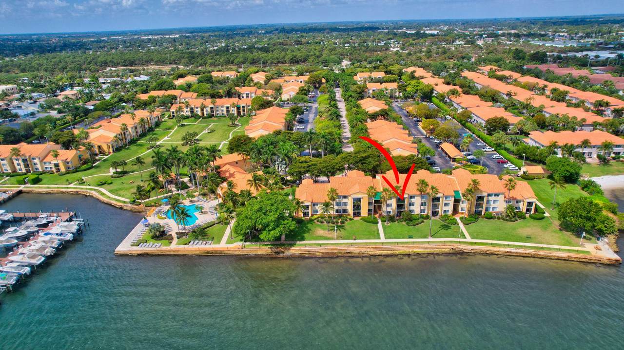 180 Yacht Club Way - Photo 1
