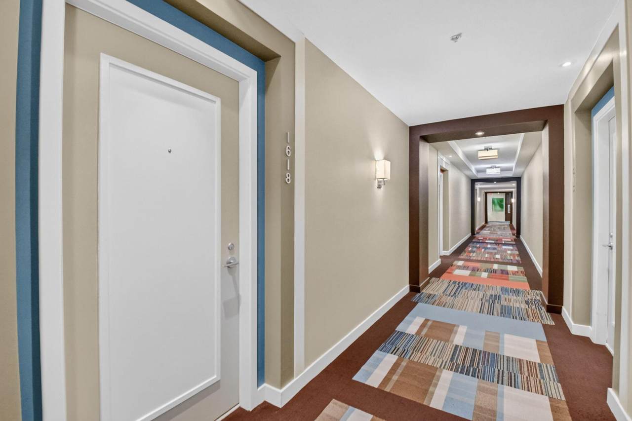 550 Okeechobee Boulevard - Photo 1