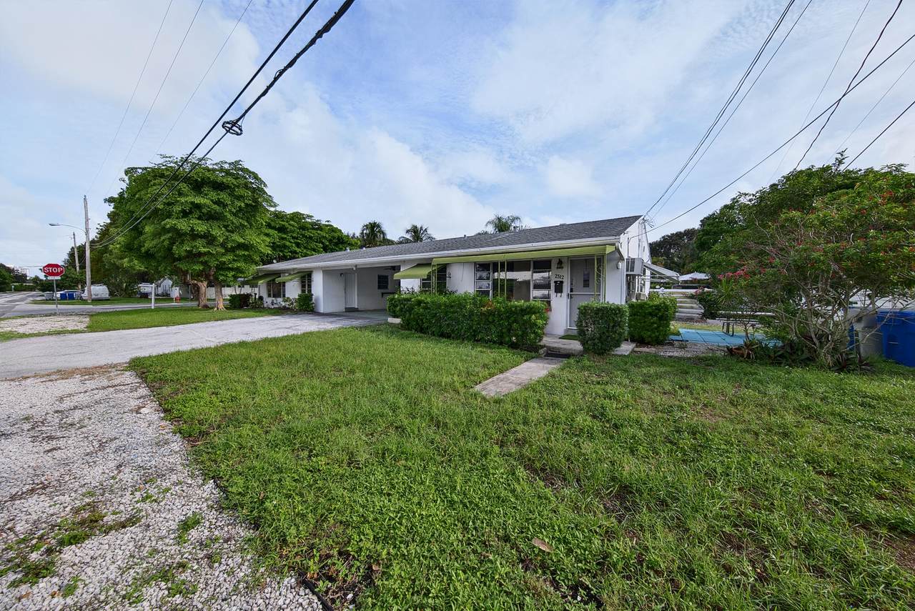 239 24TH Avenue - Photo 1