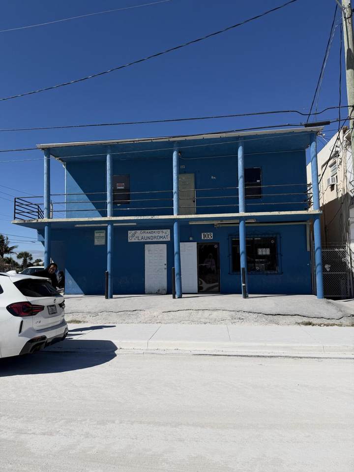 103 10TH Avenue - Photo 1