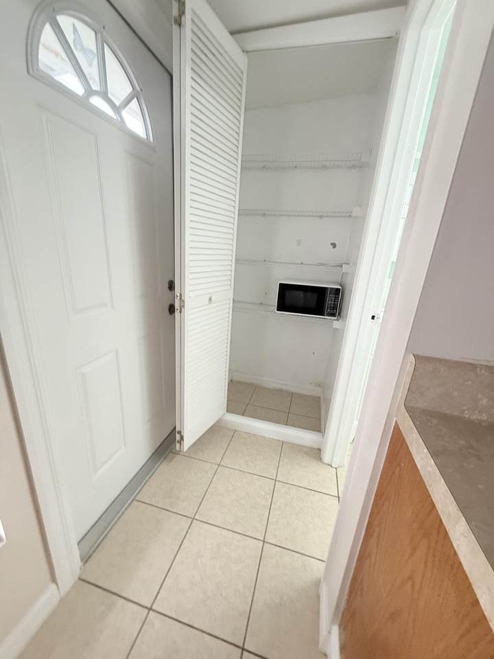 https://bt-photos.global.ssl.fastly.net/beaches/1280_boomver_1_B26083702-2.jpg