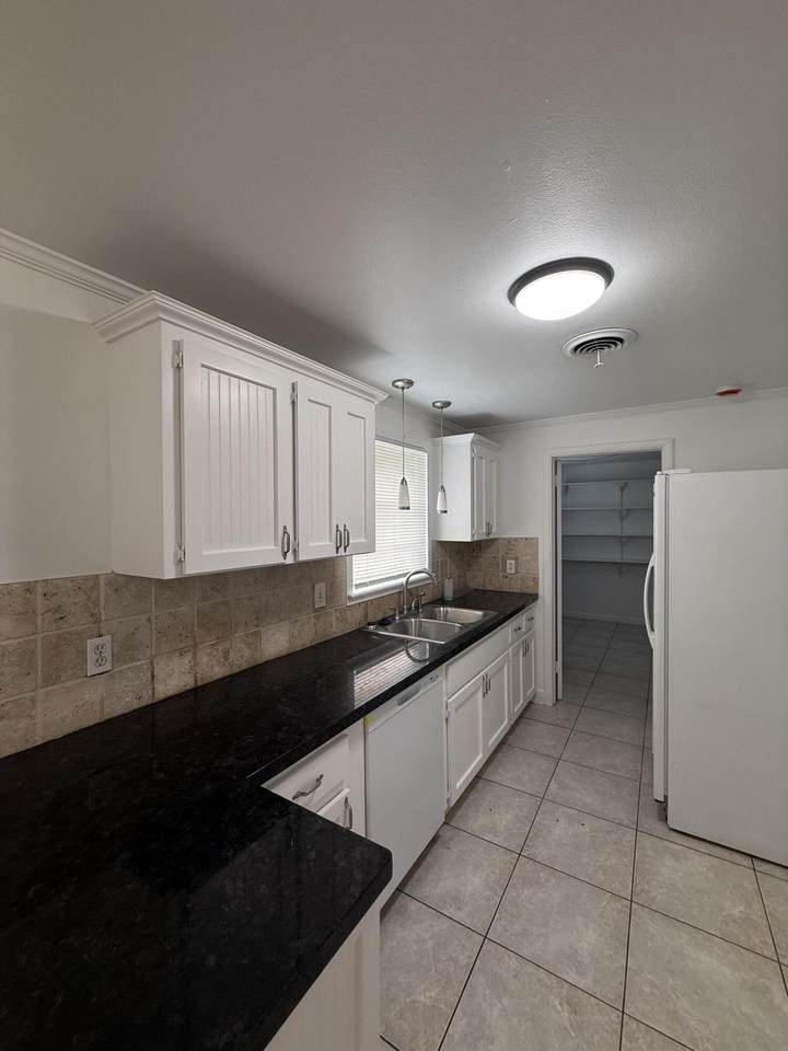 3750 Gull Road - Photo 1