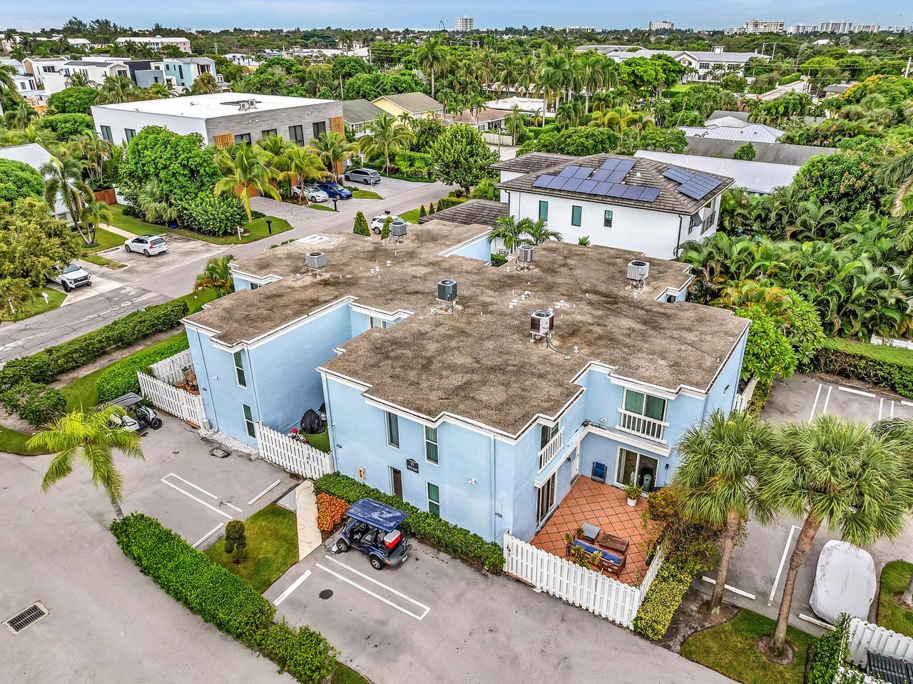1010 8TH Avenue - Photo 1