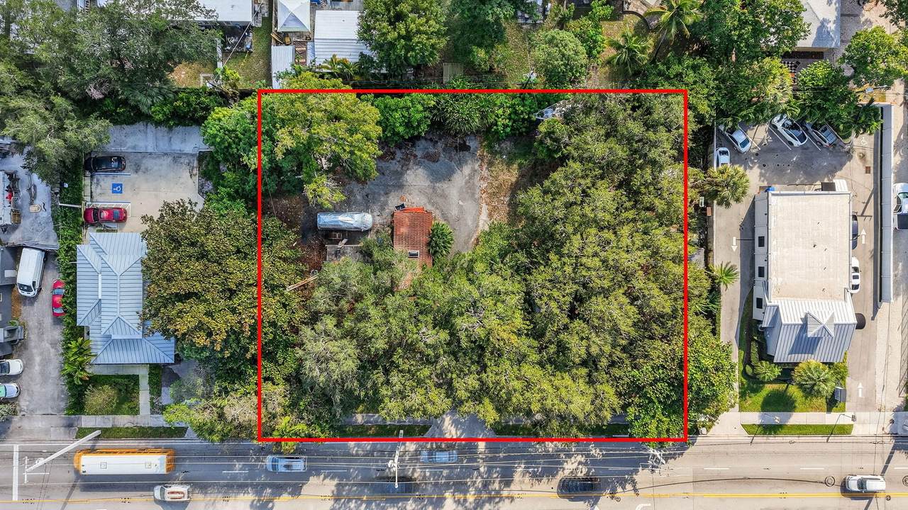 314 12TH Street - Photo 1