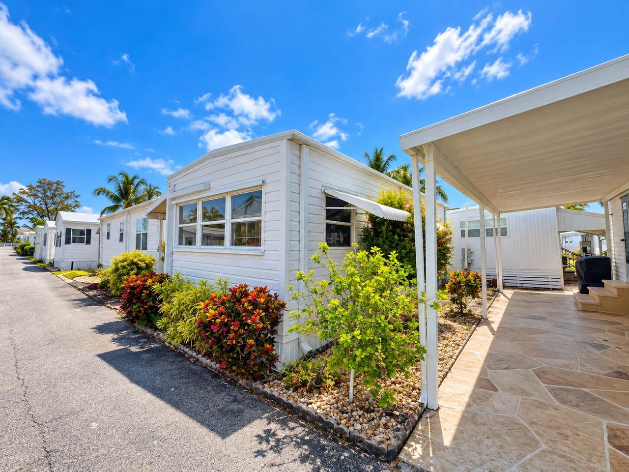 15 Hibiscus Drive - Photo 1